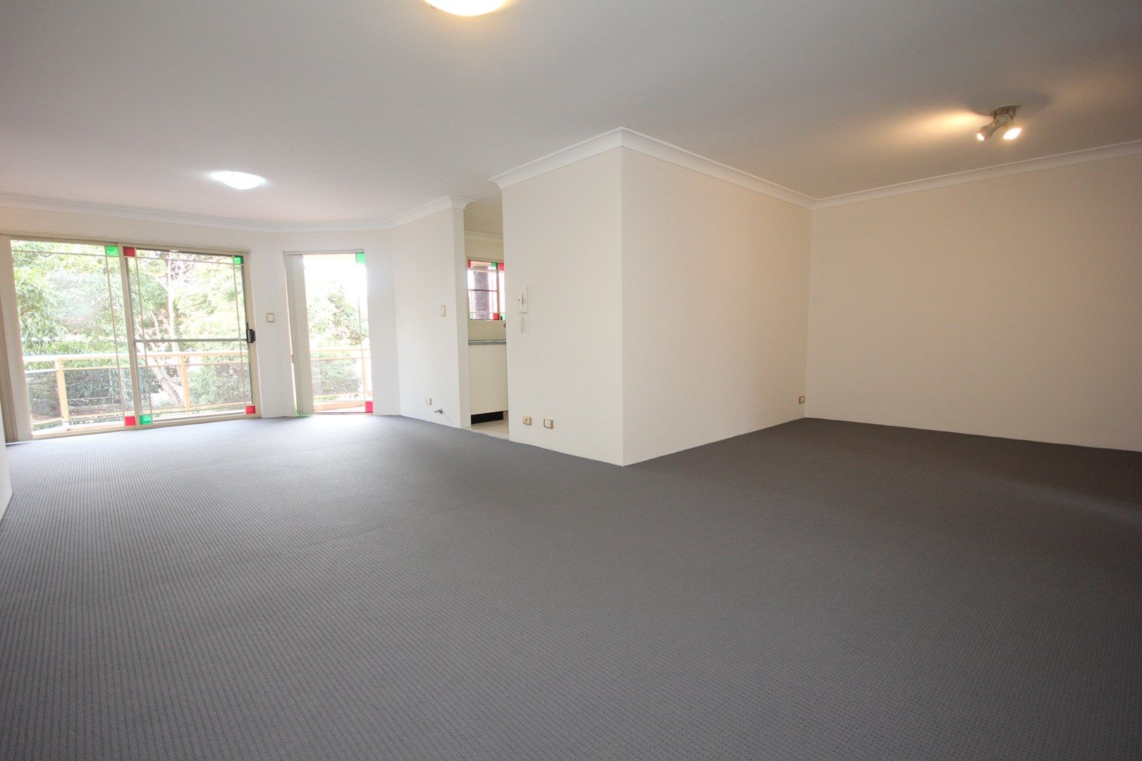 2 bedrooms Apartment / Unit / Flat in 1-5 Hampden Street BEVERLY HILLS NSW, 2209