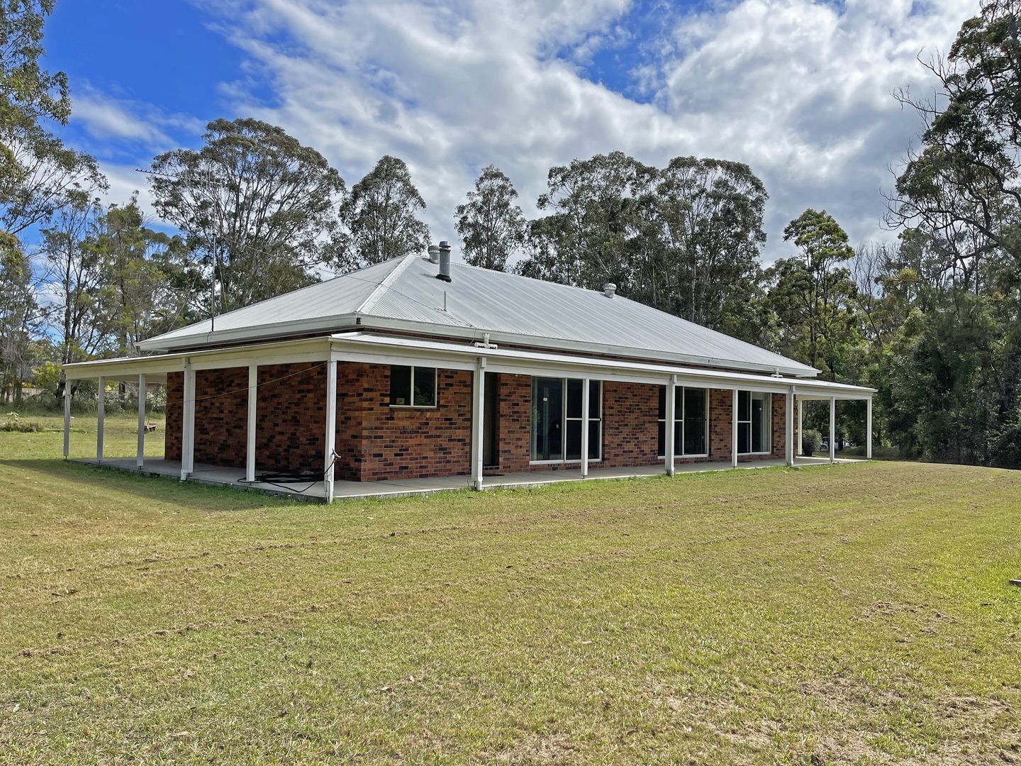 37 Iluka Circuit, Taree Property History & Address Research Domain