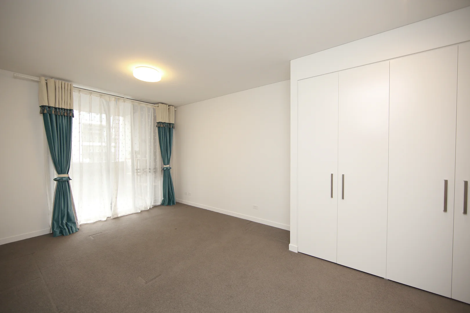 Additional image 5 of 319/8 Grattan Close, Forest Lodge NSW 2037