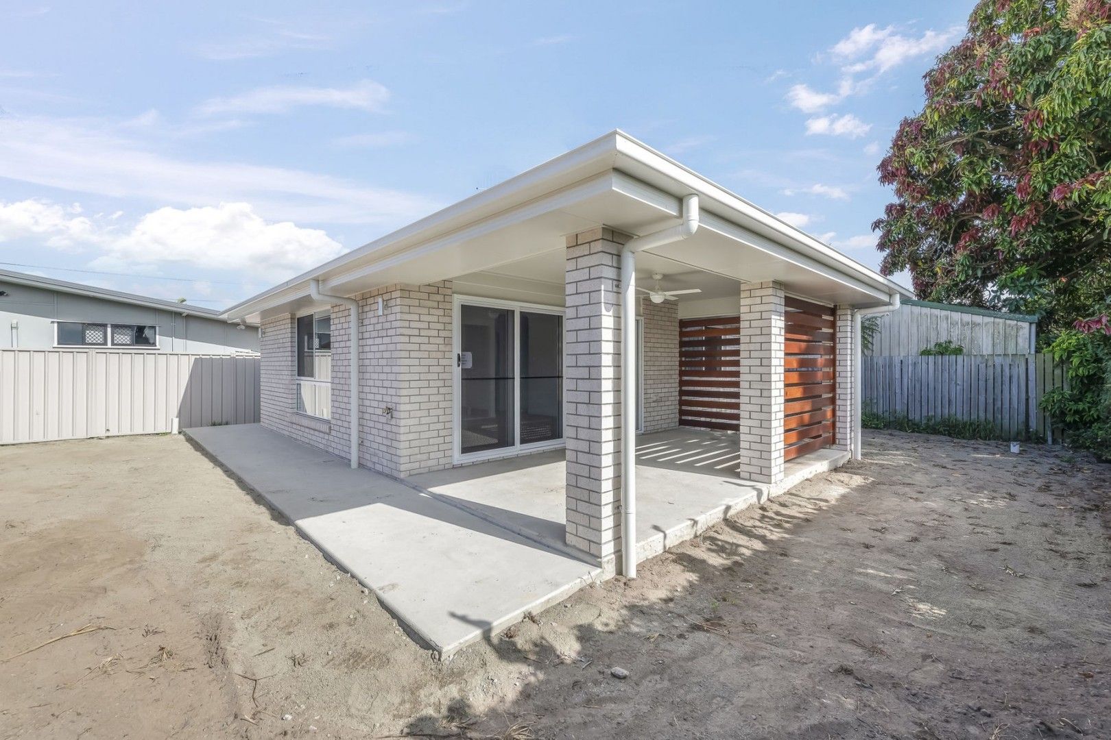 2 bedrooms House in 58a Water Street WALKERVALE QLD, 4670