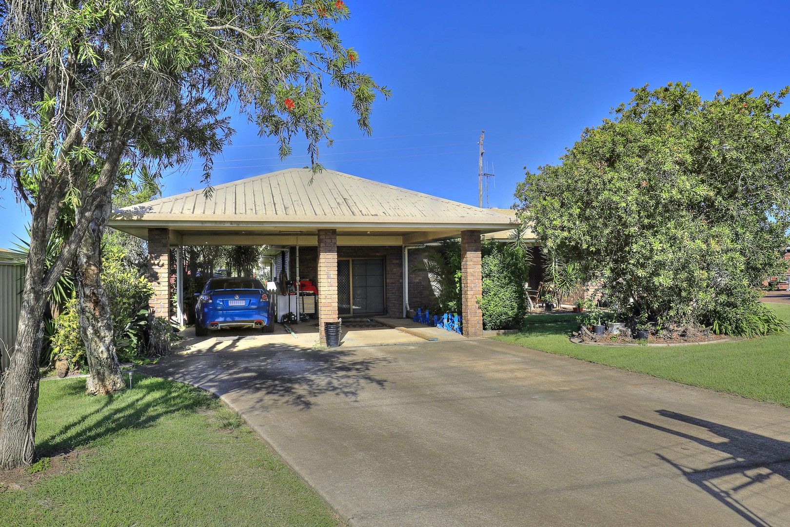 4 bedrooms House in 4 Glen Court KEPNOCK QLD, 4670