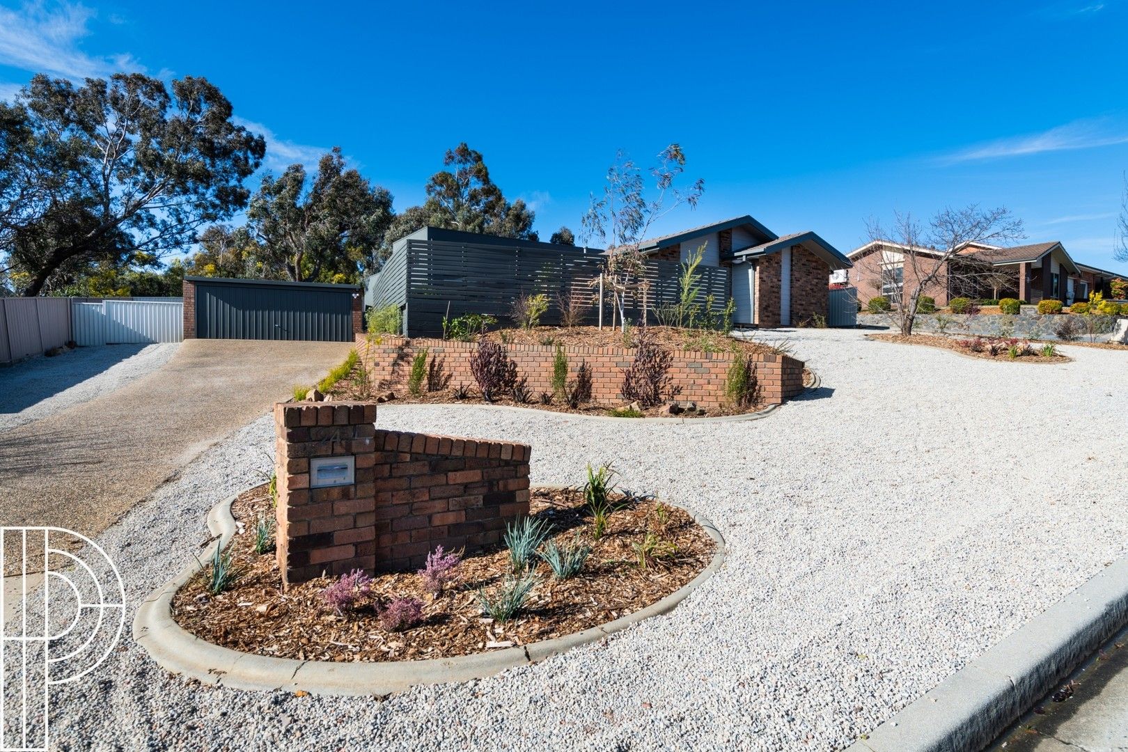 24 Crest Park Parade, Queanbeyan NSW 2620, Image 0