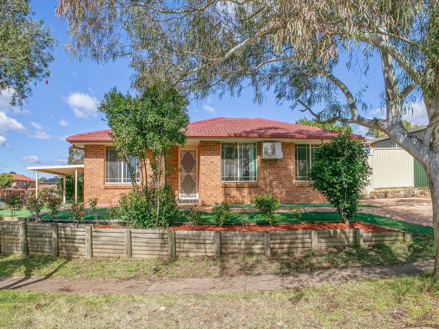63 Swan Circuit, Green Valley NSW 2168, Image 0