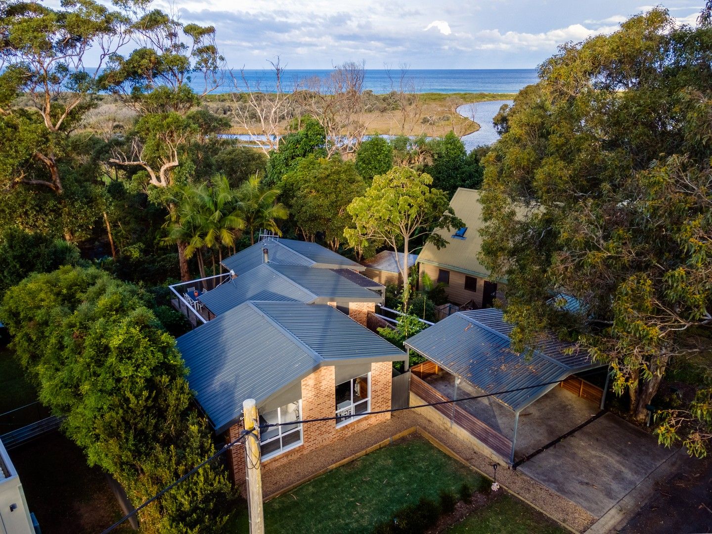 33 Flower Circuit, Akolele NSW 2546, Image 0