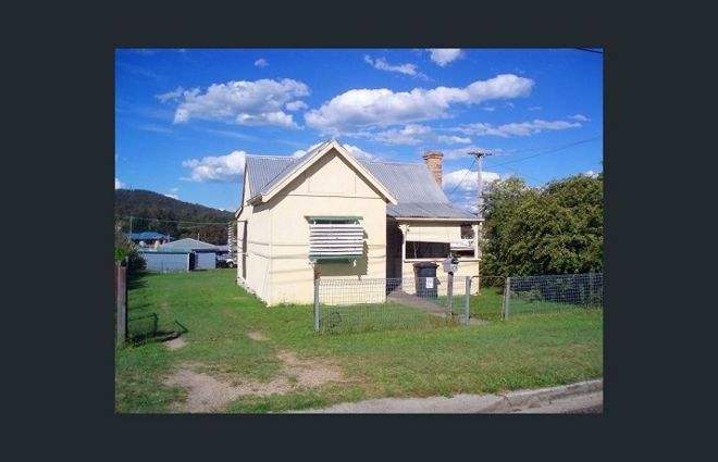 Picture of 90 Sugarloaf Road, STANTHORPE QLD 4380