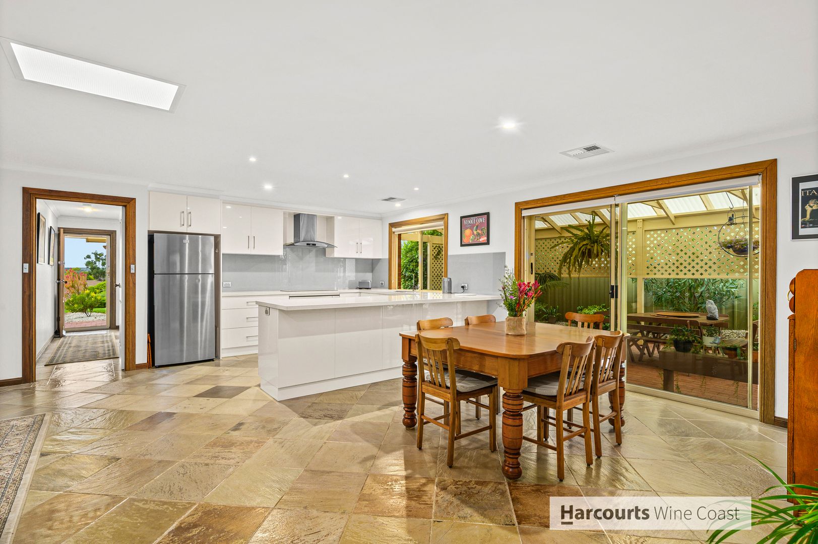 12 Abbott Avenue, McLaren Vale SA 5171, Image 2