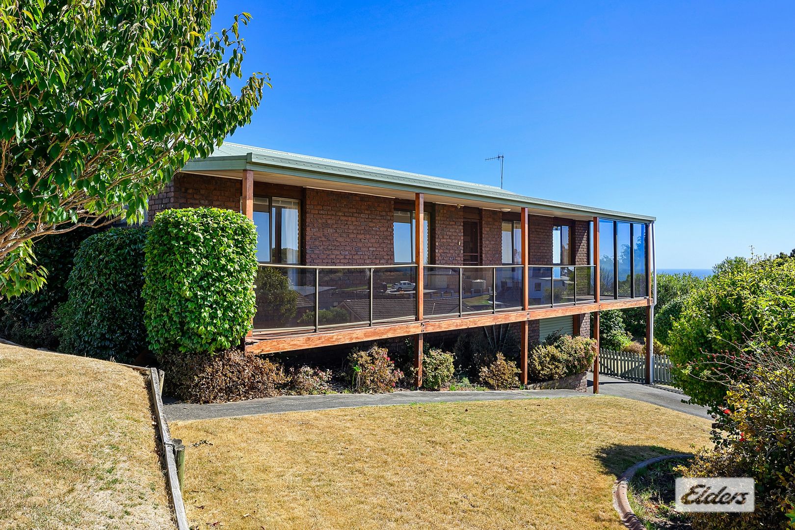 11 Hales Street, Penguin TAS 7316, Image 1