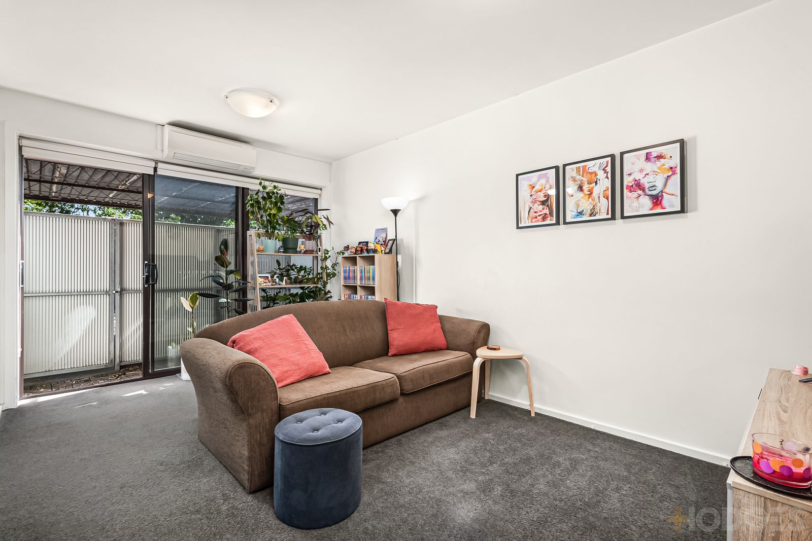 1-8/19 Edgewood Street, Carnegie VIC 3163, Image 2