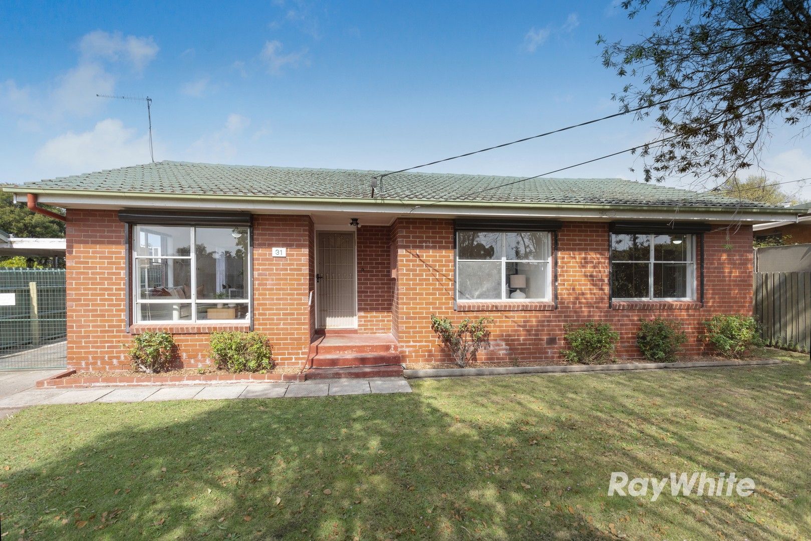 31 Mulberry Crescent, Frankston North VIC 3200 House For Rent 475