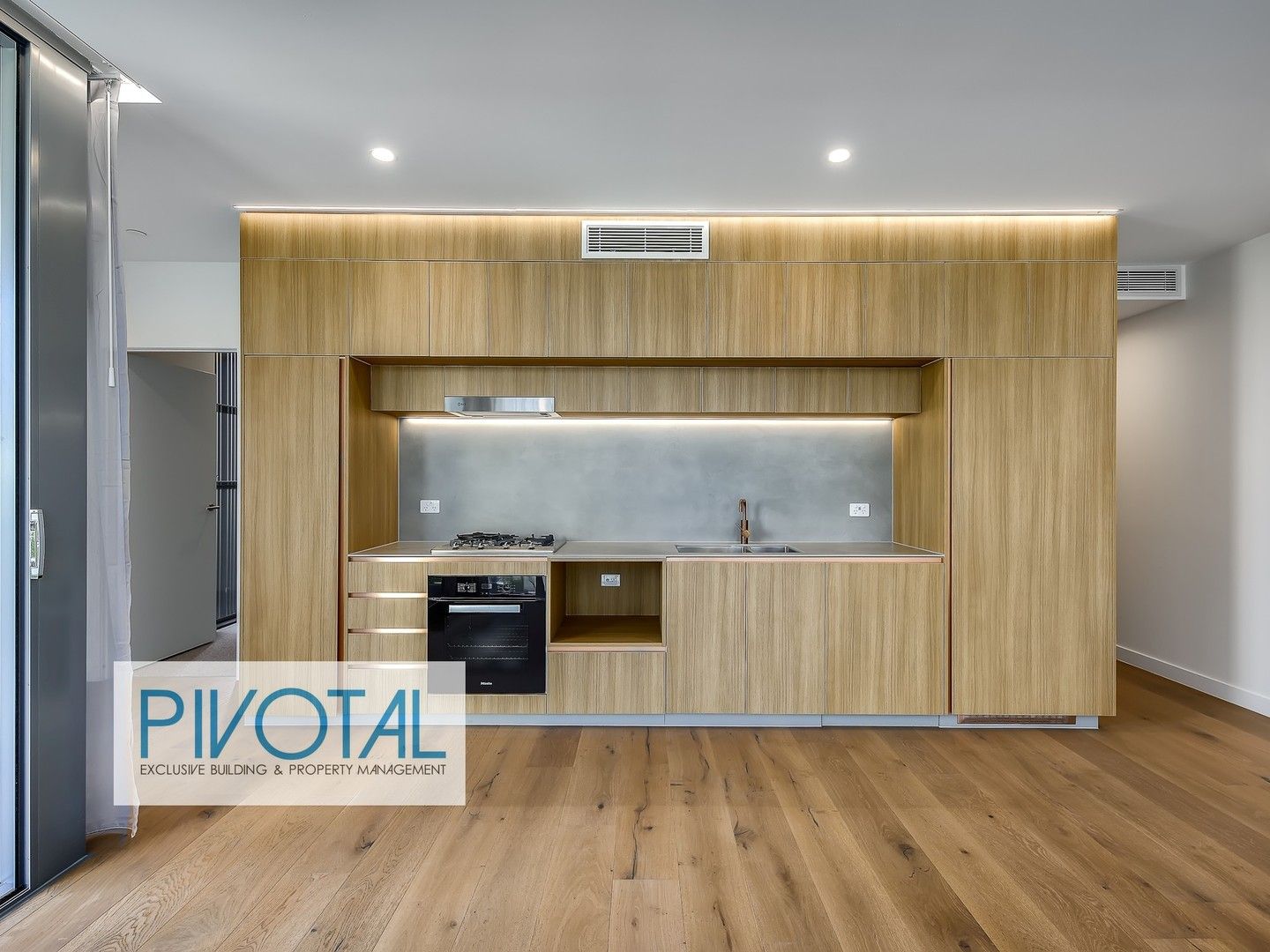 806/59 O'Connell St, Kangaroo Point QLD 4169, Image 2