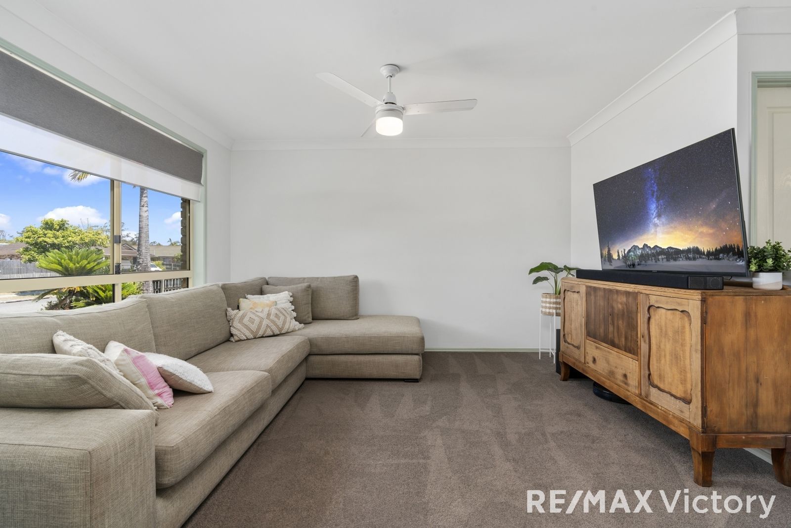 38 Olympic Court, Upper Caboolture QLD 4510, Image 2