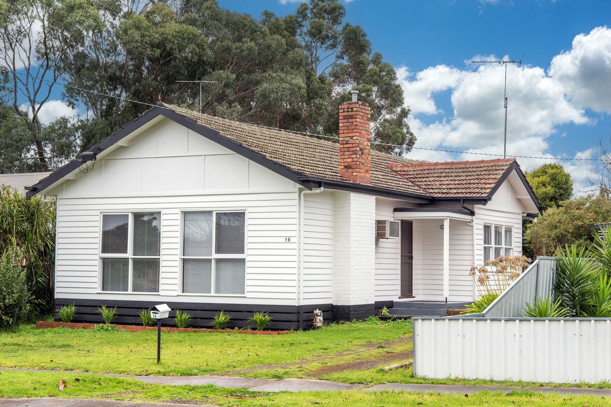 16 George Street, Hamilton VIC 3300, Image 2