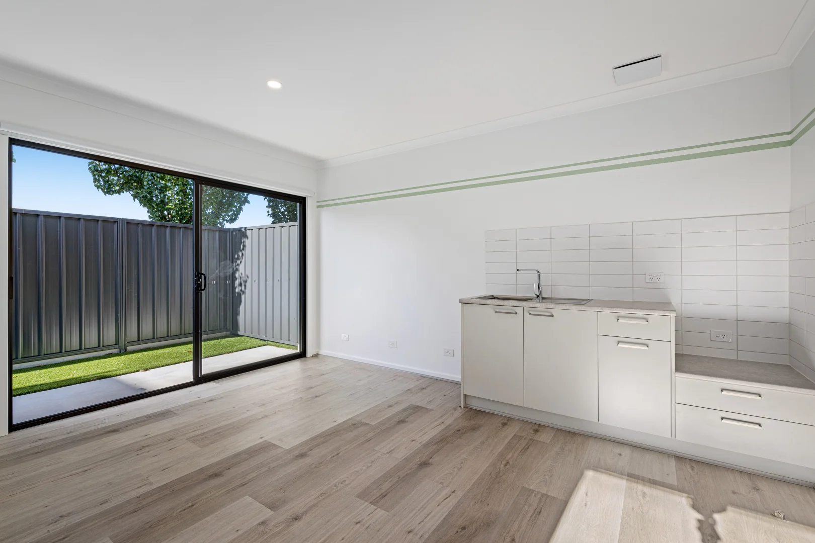 Additional image 6 of Room 4/5 Kelly Street, Wodonga VIC 3690