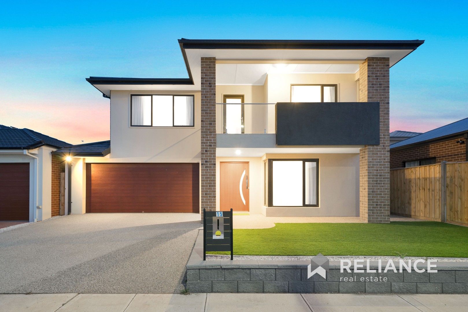 15 Hogarth Street, Tarneit VIC 3029 Domain