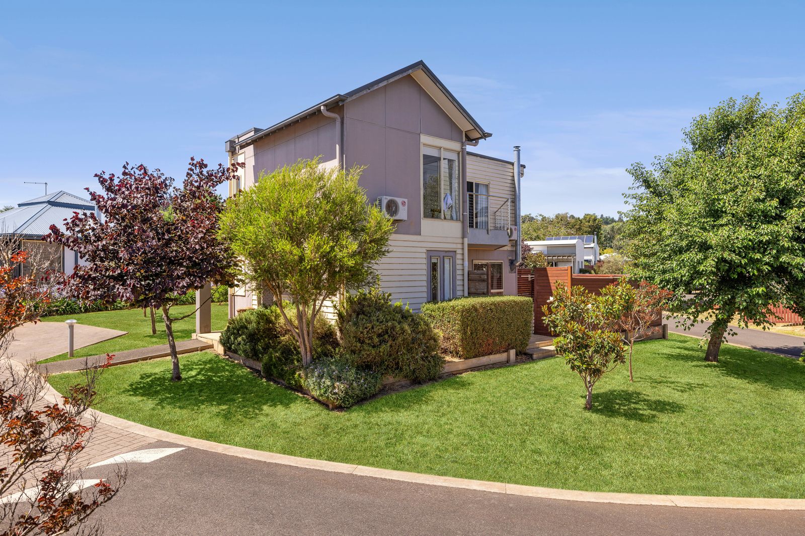 2/34 Smith Street, Daylesford VIC 3460 Domain