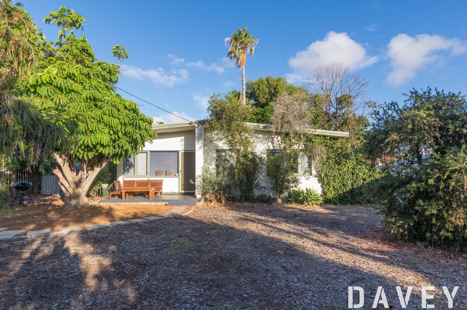 3 bedrooms House in 41 Mundford Street NORTH BEACH WA, 6020