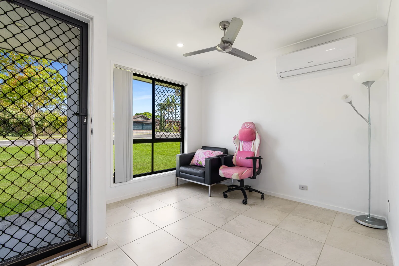 Additional image 2 of 1/55 Fedrick Street, Boronia Heights QLD 4124