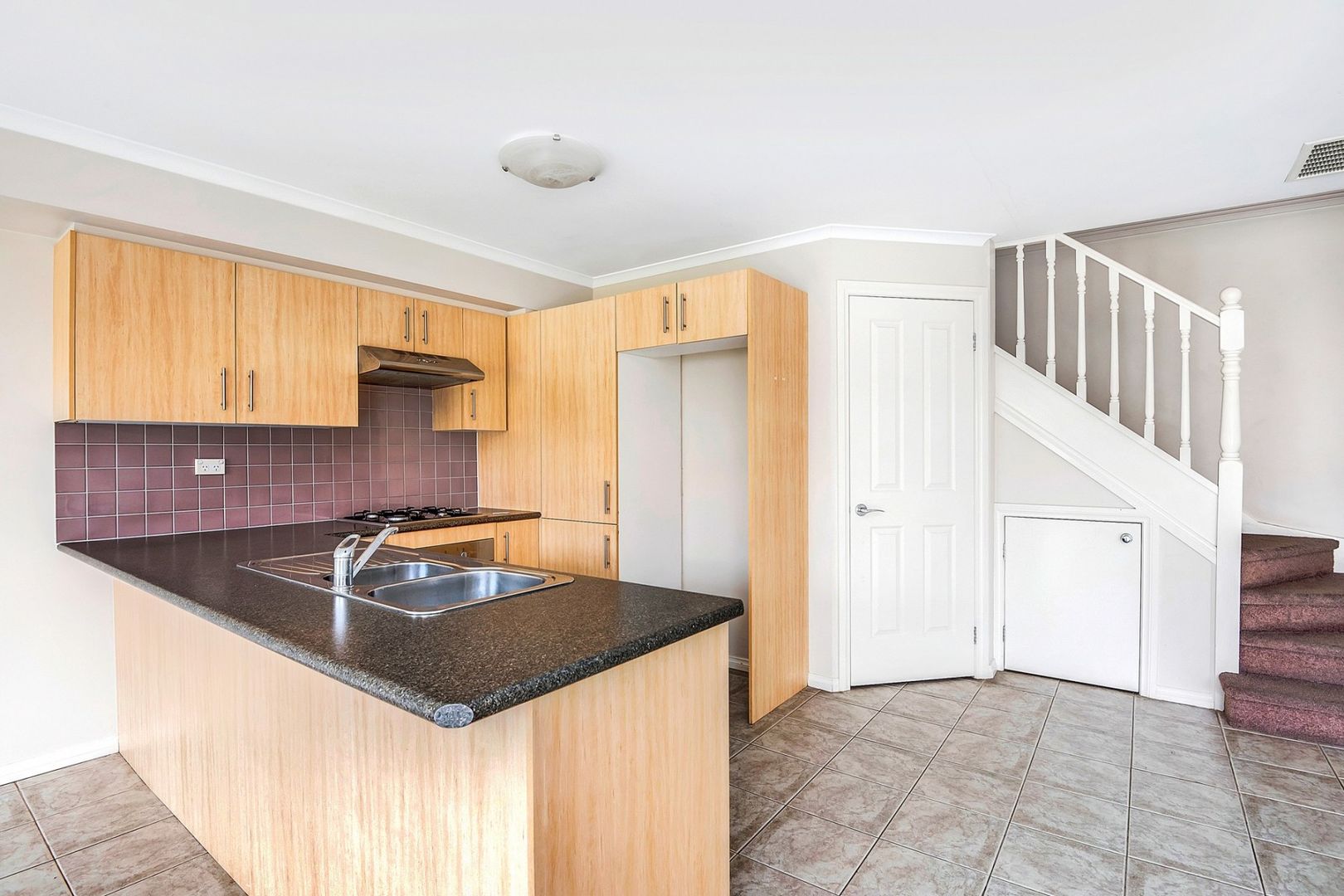 14/169173 O`Shanassy Street, Sunbury VIC 3429 Townhouse For Rent