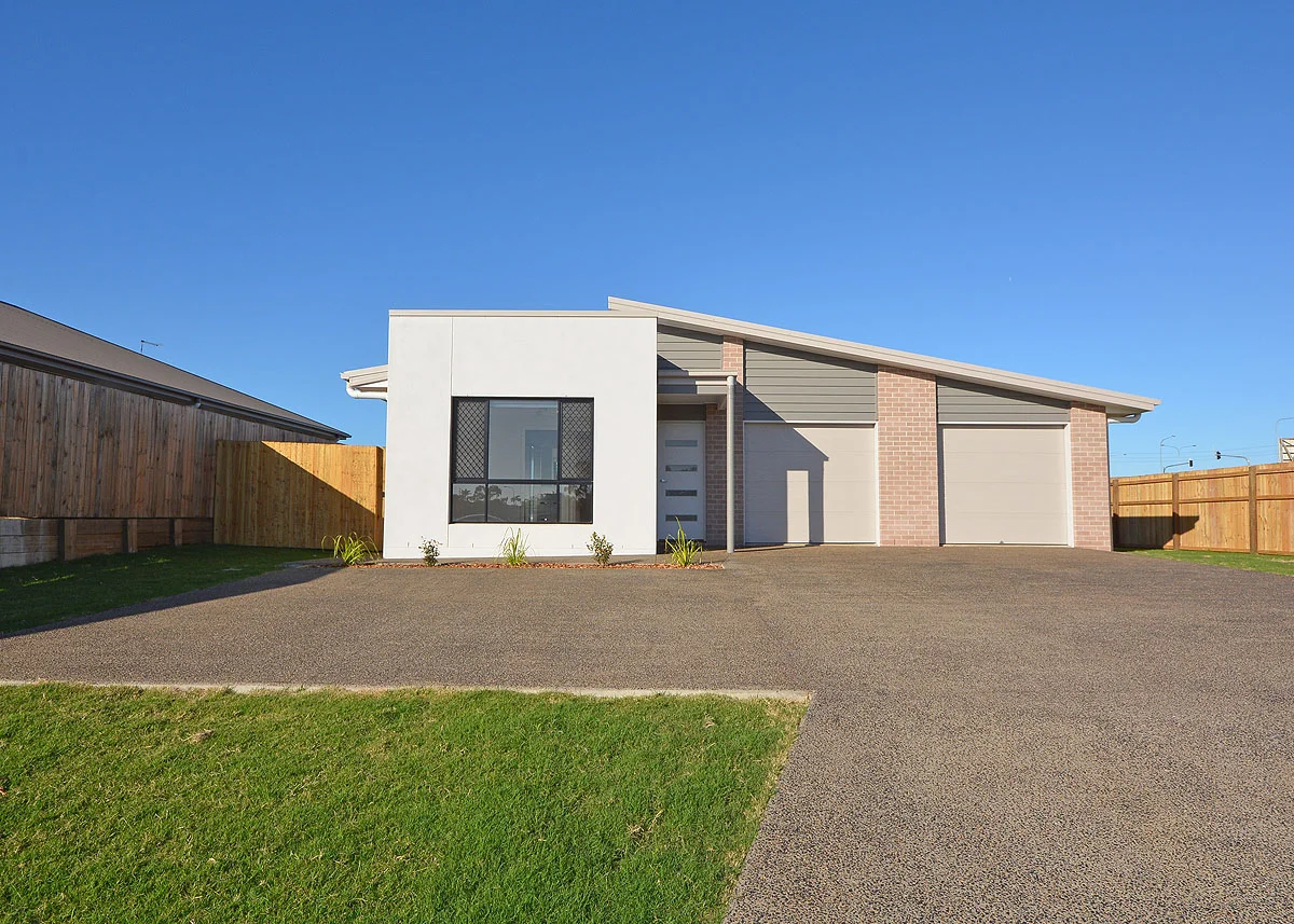 1/15 Lachlan Court, Kawungan QLD 4655