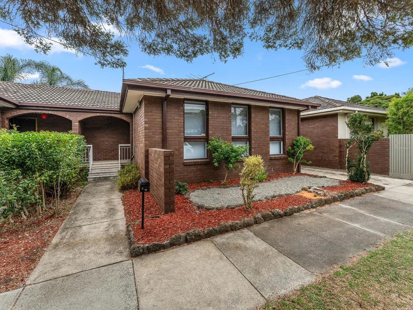 2/16 Bent Street, Brighton VIC 3186