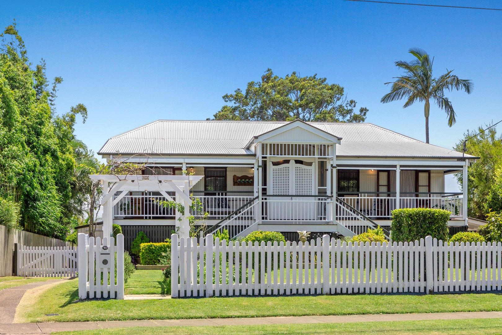 52 Gordon Parade, Manly QLD 4179, Image 0