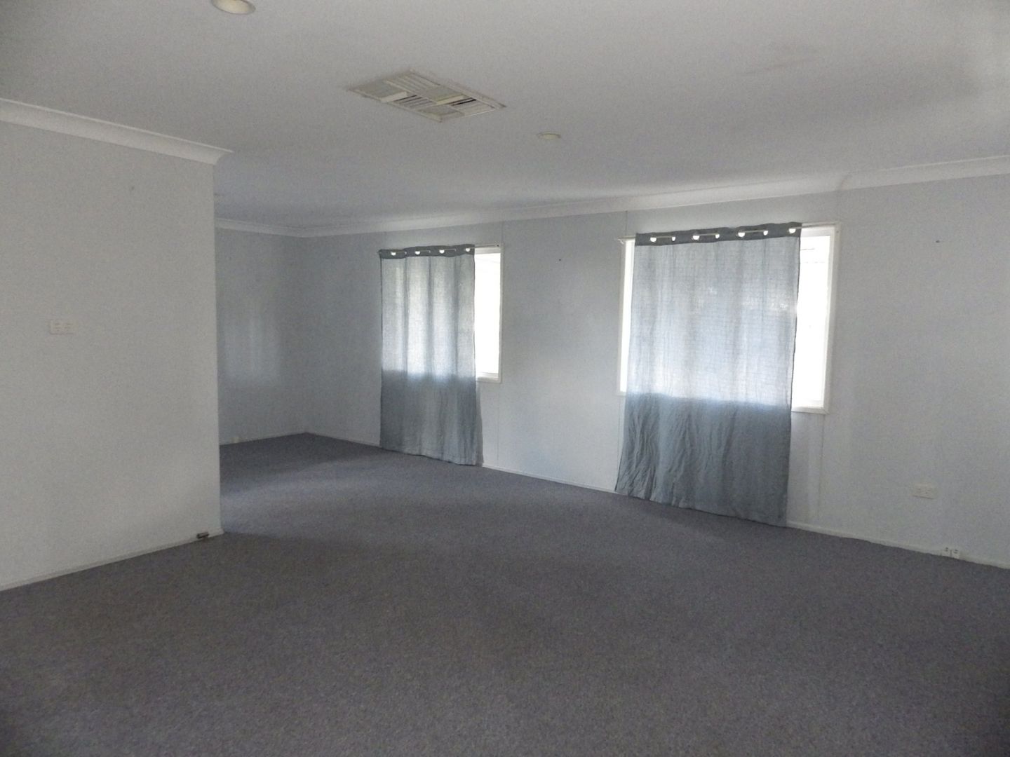 21 Powell Street, Roma QLD 4455, Image 2