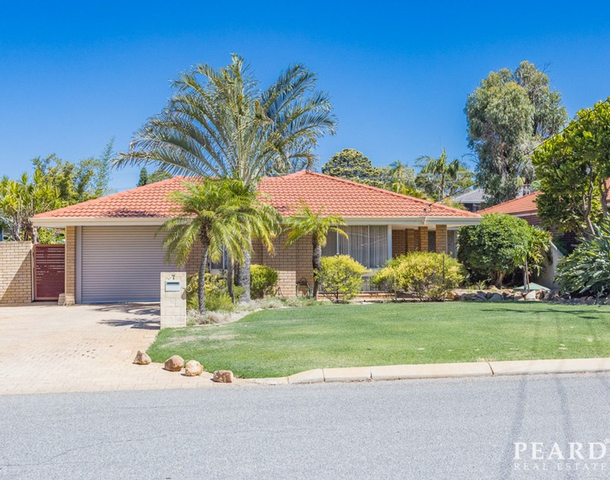 7 Felstead Crescent, Hamersley WA 6022