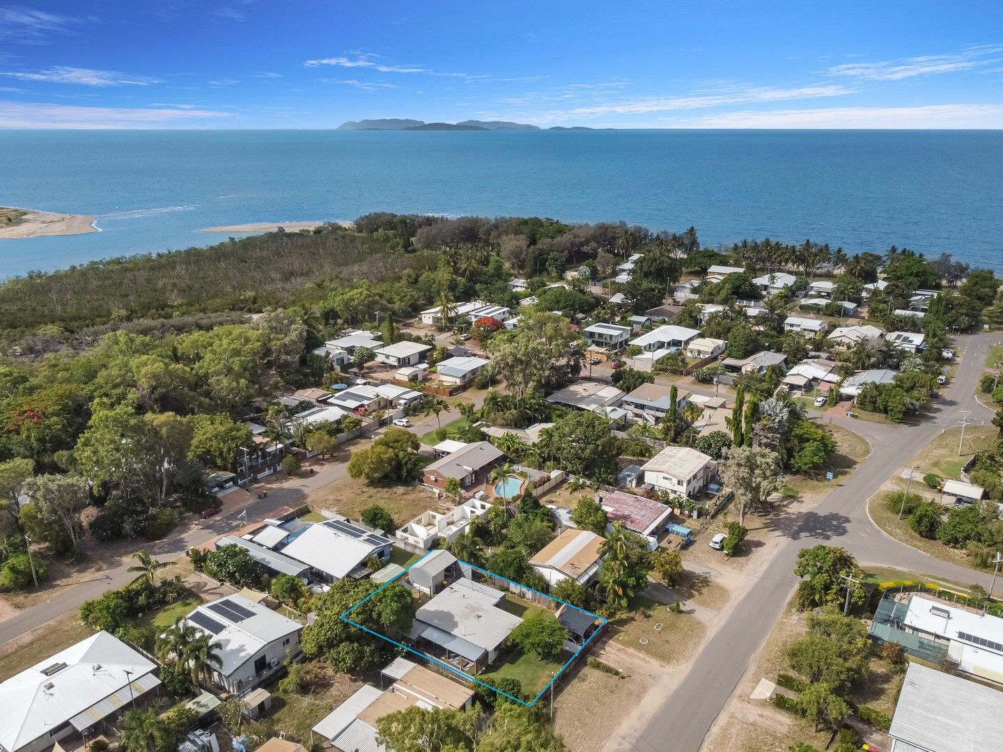 13 Saunders Beach Road, Saunders Beach QLD 4818, Image 0