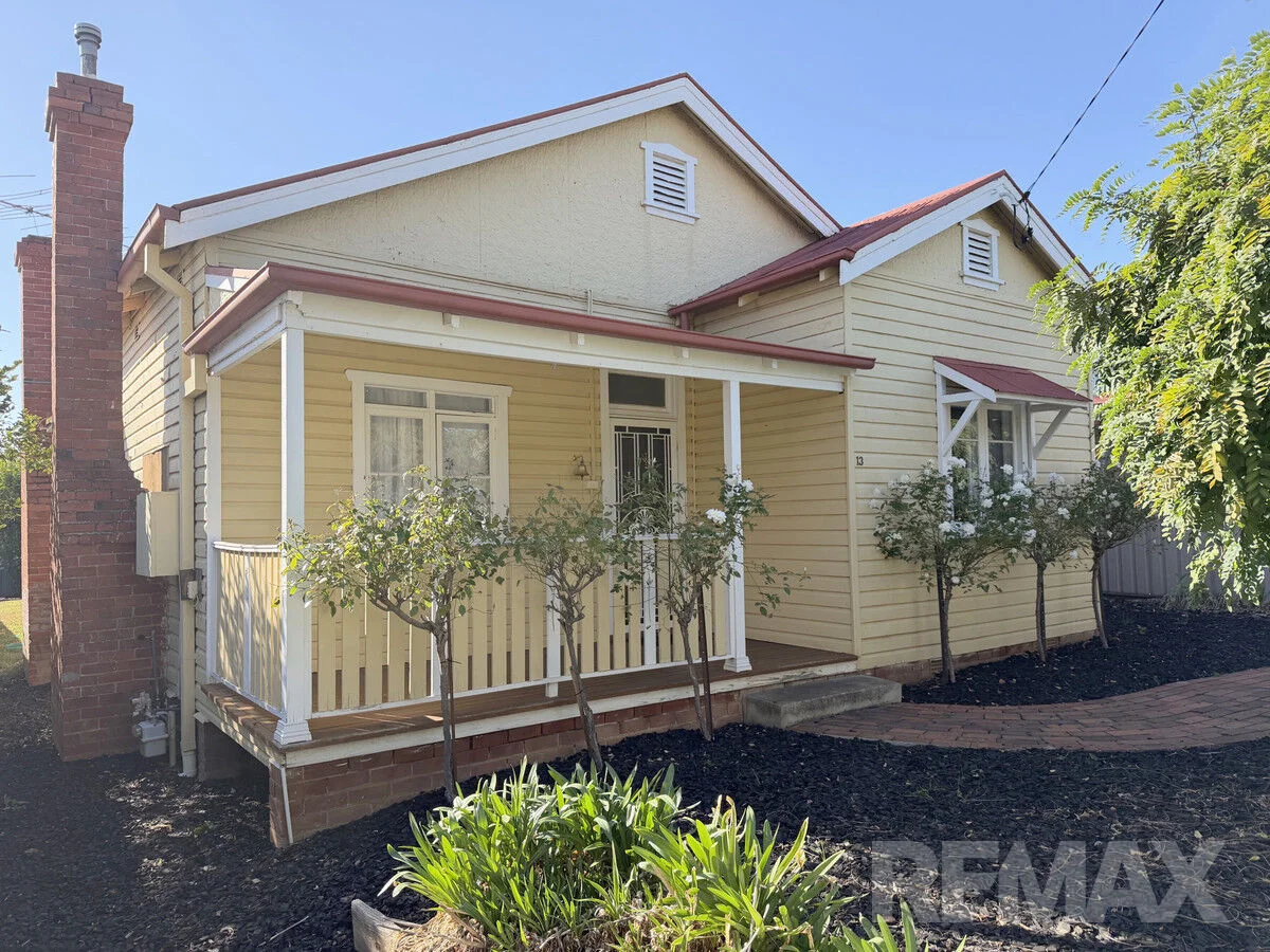 13 Roma Street, Wagga Wagga NSW 2650
