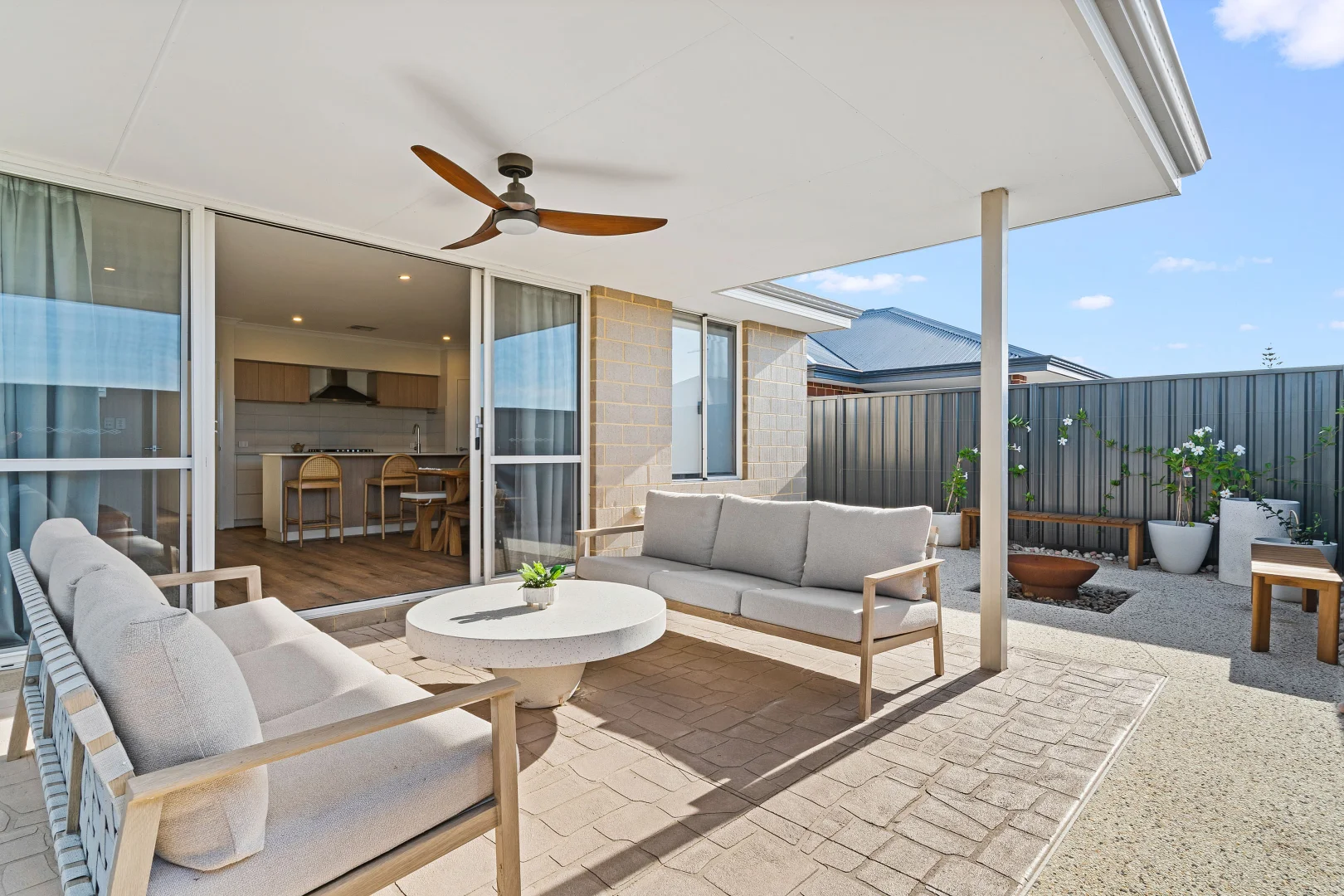 Additional image 3 of 21 Waardong Court, Halls Head WA 6210