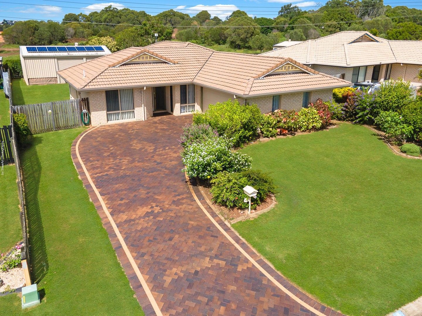 8 Glengarry Court, Kawungan QLD 4655, Image 0