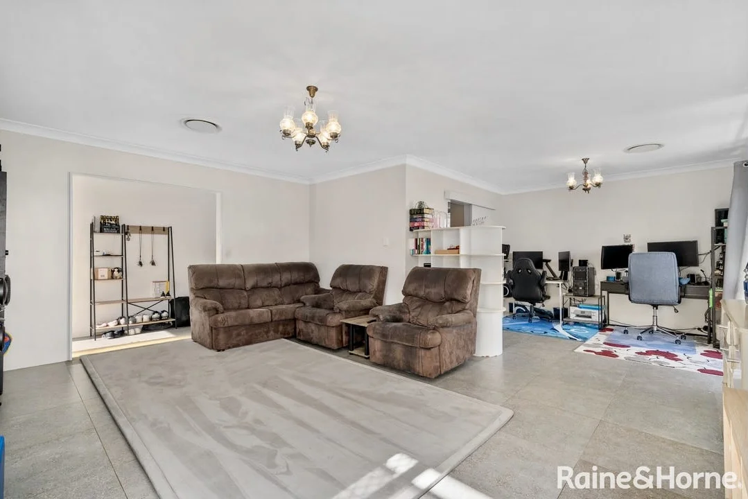 Additional image 4 of 54 Coachwood Crescent, Bradbury NSW 2560