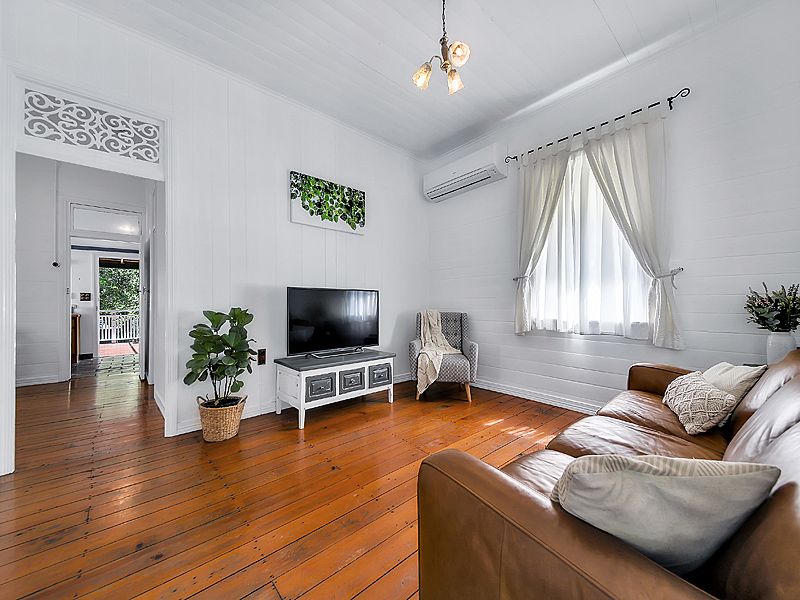 27 Baron Street, Greenslopes QLD 4120, Image 1