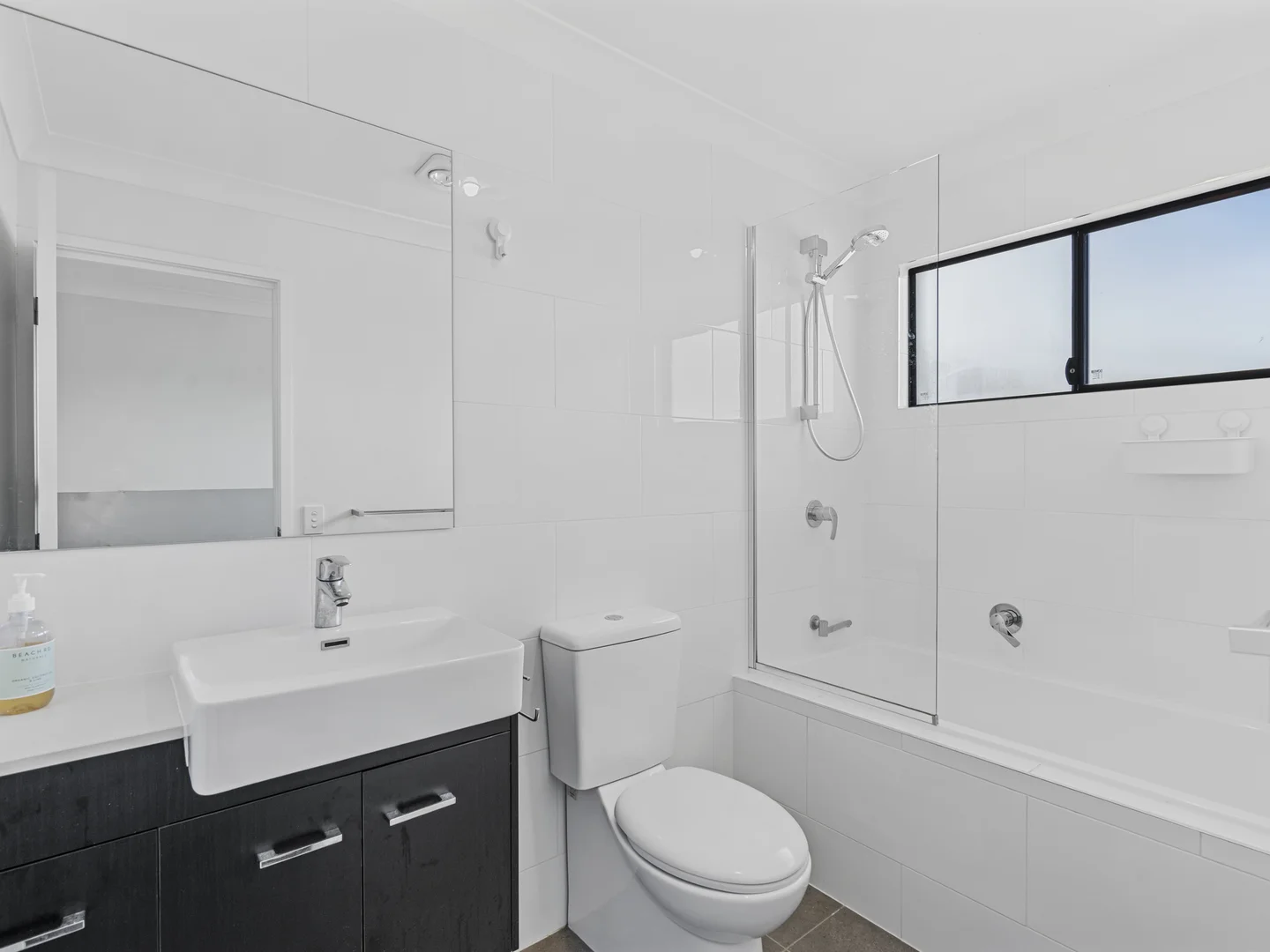 Additional image 13 of 2/21 NORTHCLIFFE ST, Murarrie QLD 4172