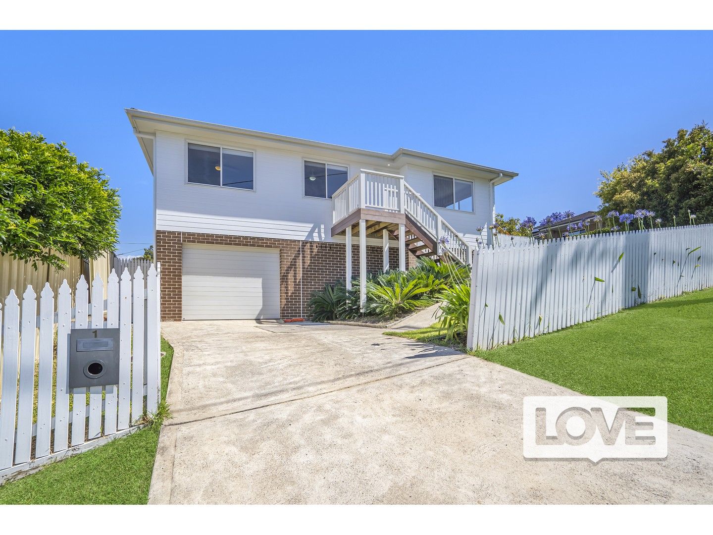 1 Sylvia Place, Mount Hutton NSW 2290, Image 0