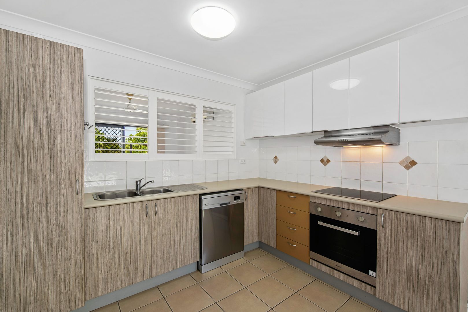 7 Wexford Crescent, Mount Low QLD 4818, Image 2