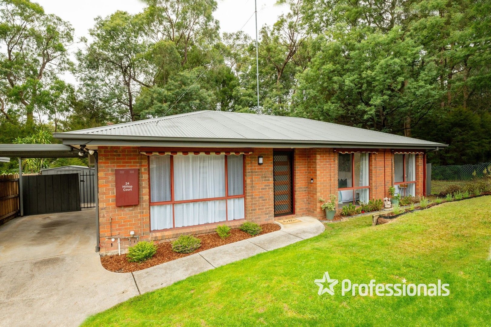 24 Hilltop Court, Yarra Junction VIC 3797, Image 0