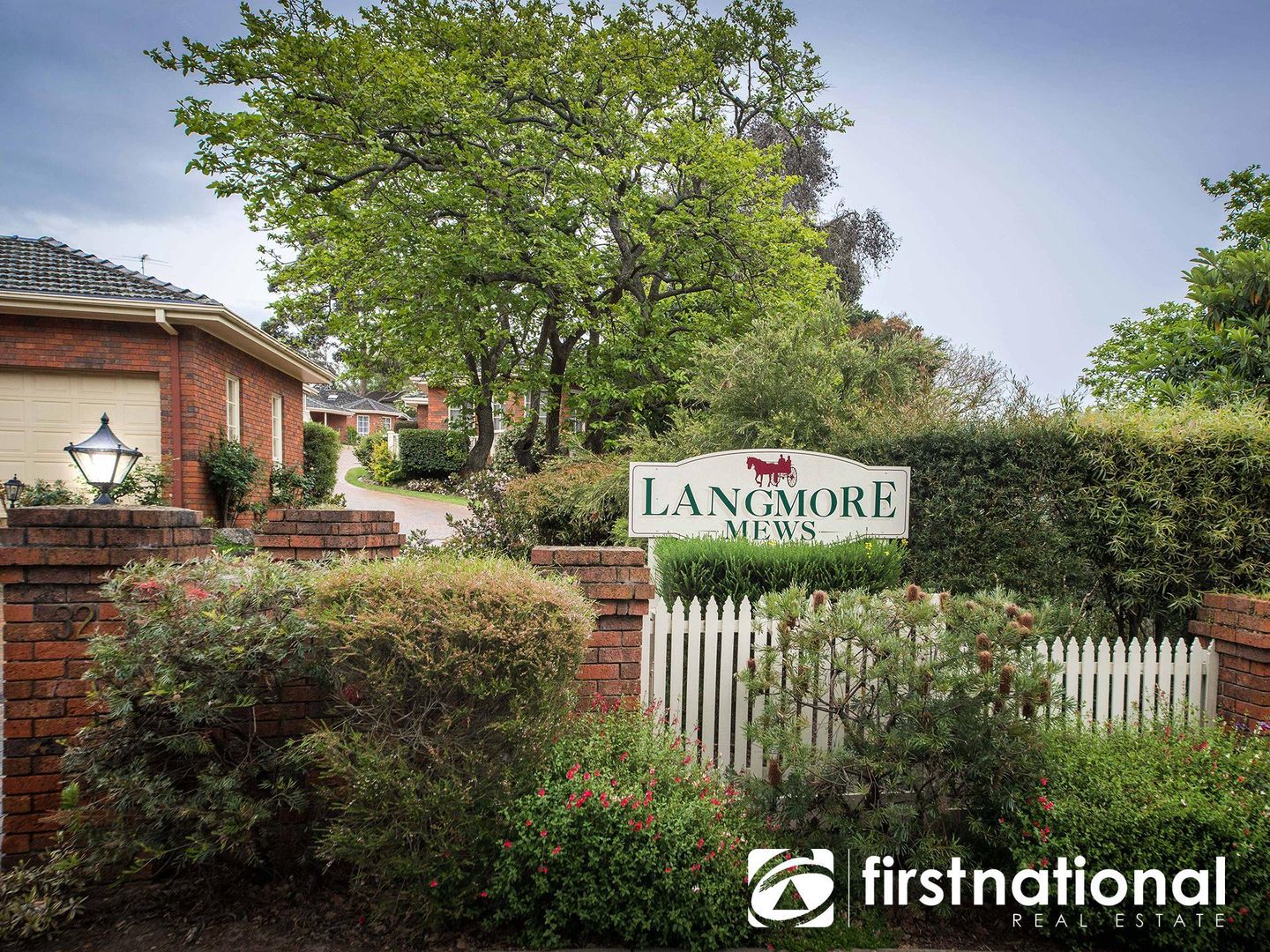 2/32 Langmore Lane, Berwick VIC 3806, Image 1