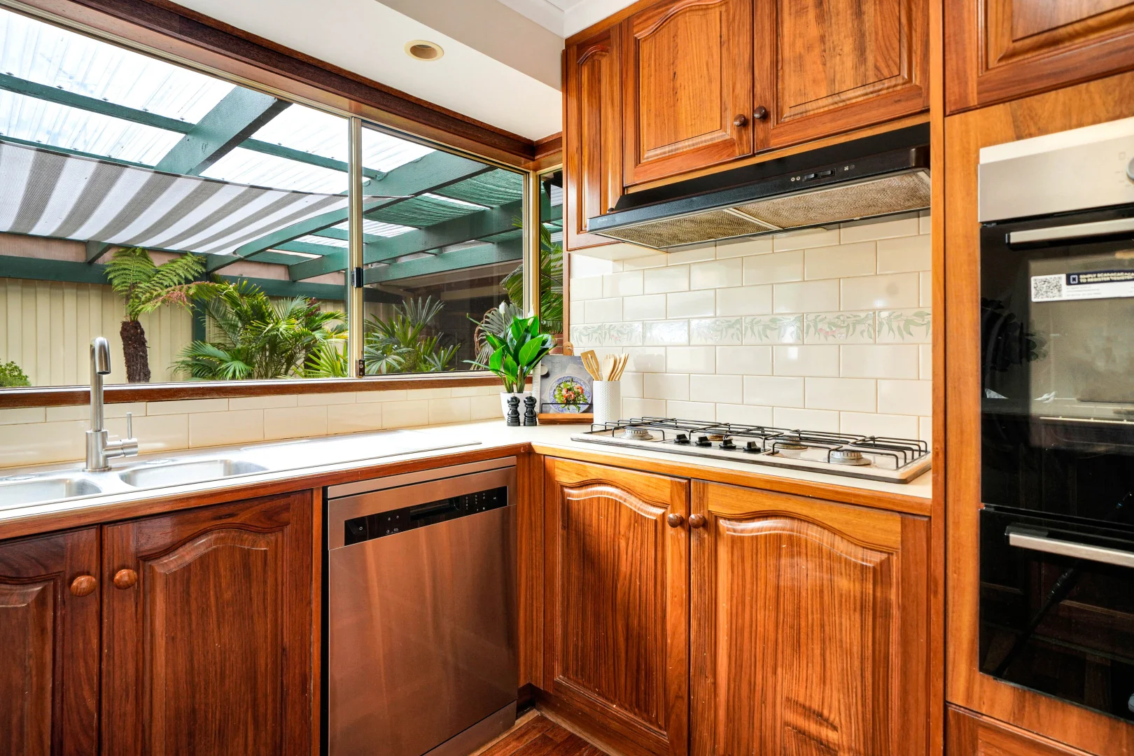 Additional image 17 of 3 Kanooka Grove, Meadow Heights VIC 3048