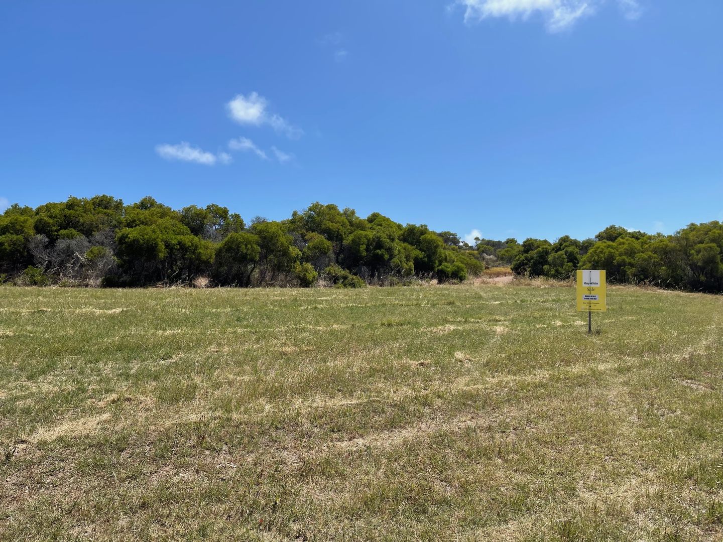 128 North Shore Drive, Dongara WA 6525, Image 2