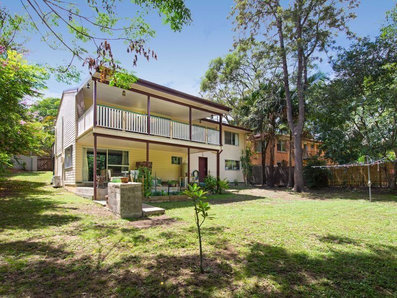 3 bedrooms House in 62 Marland Street KENMORE QLD, 4069