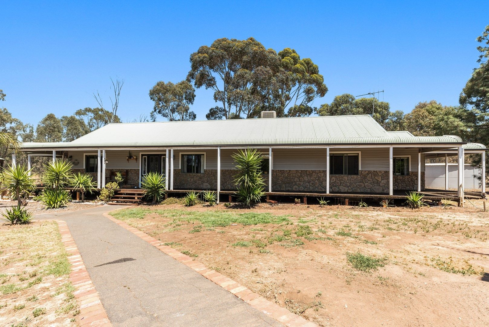 186 Scotts Road, Neilborough VIC 3570, Image 1