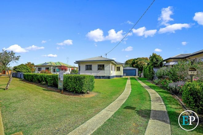 Picture of 17 Cattermull Street, SVENSSON HEIGHTS QLD 4670