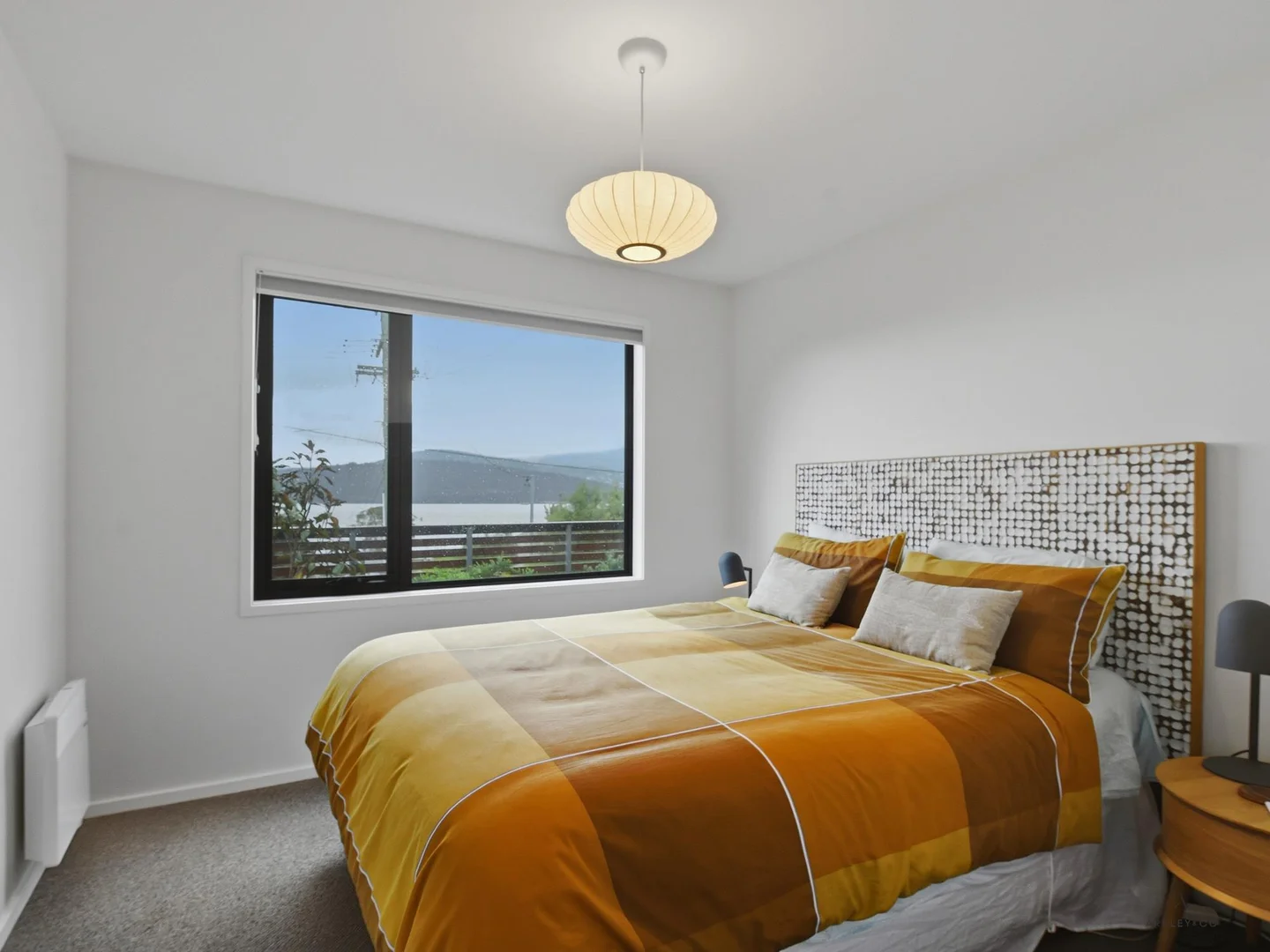 Additional image 10 of 1/142 Derwent Avenue, Lindisfarne TAS 7015