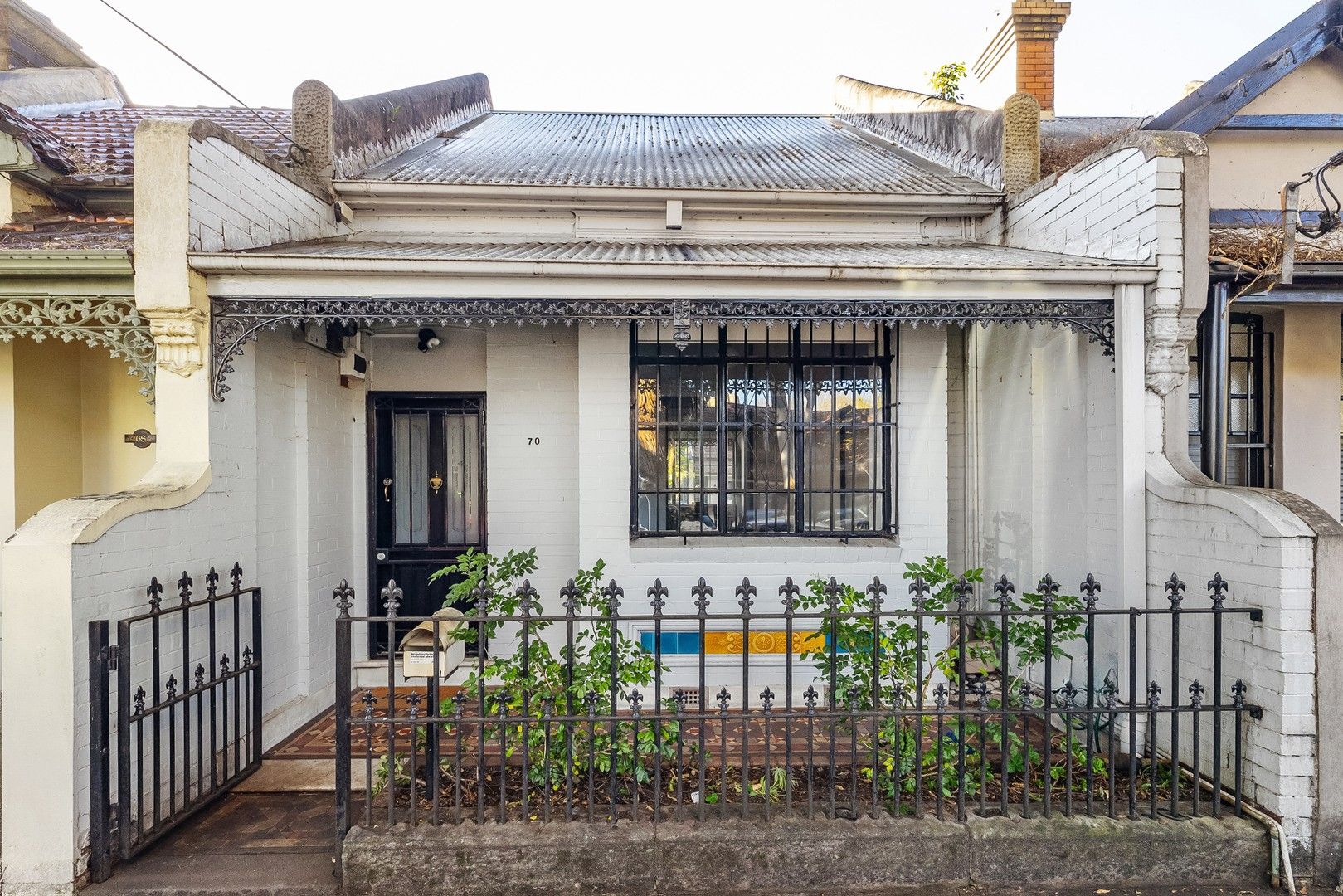 2 bedrooms House in 70 Kepos Street REDFERN NSW, 2016
