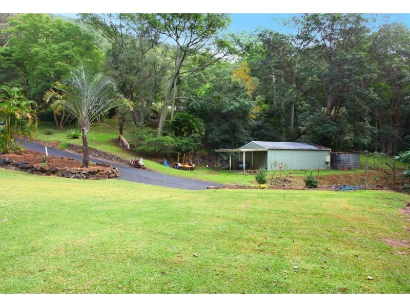 105 Henri Roberts Drive, CLAGIRABA QLD 4211, Image 1