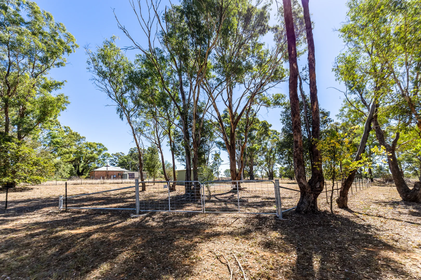 Additional image 9 of 4 - 6 Happy Valley Road, Gulgong NSW 2852
