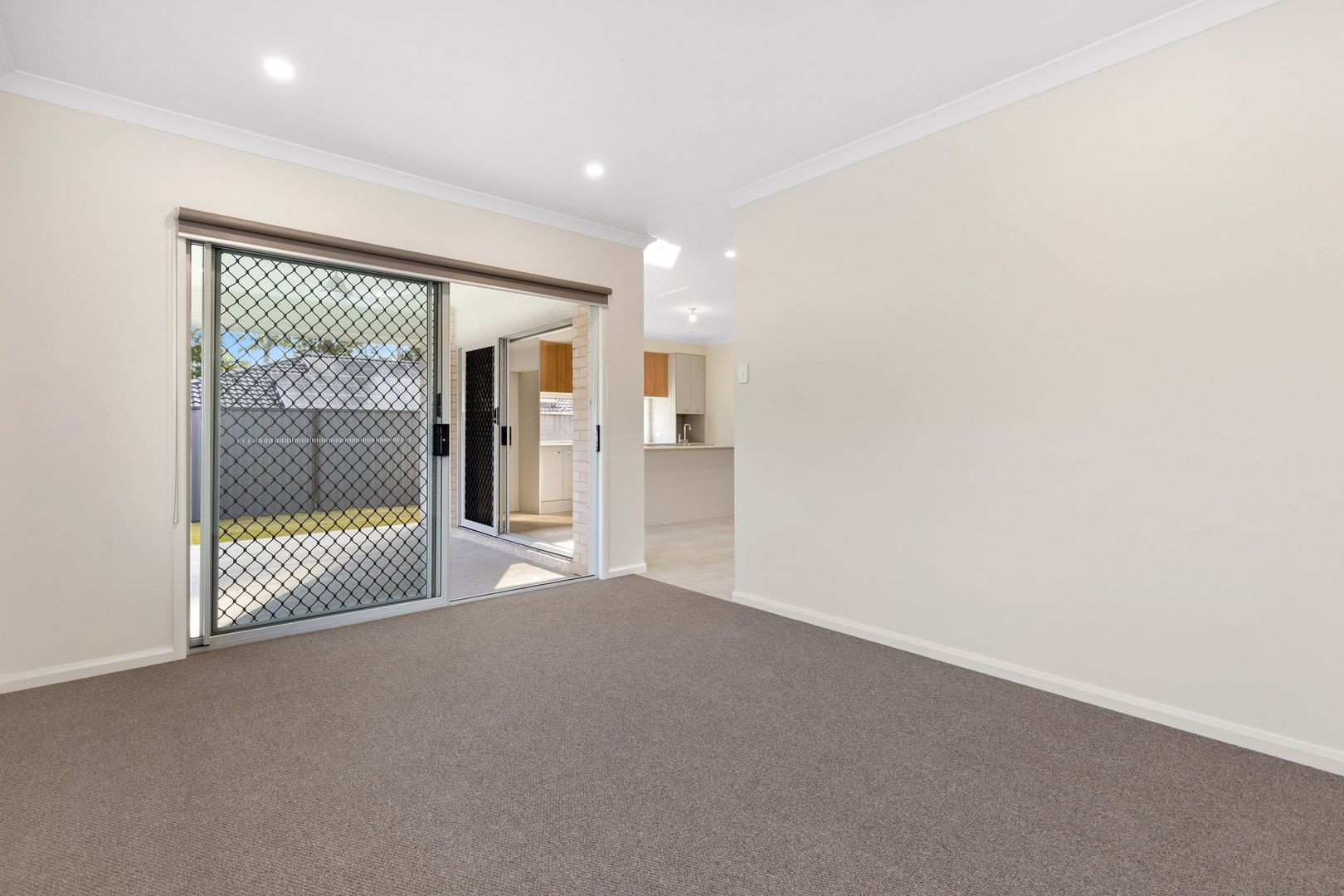 33B Norton Drive, Shailer Park QLD 4128, Image 2