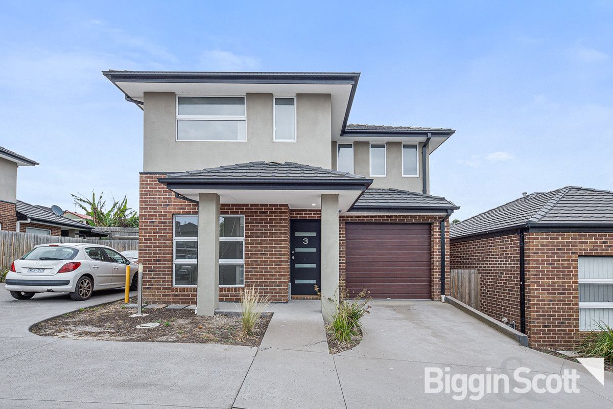 3 bedrooms Townhouse in 3 Pistachio Close HAMPTON PARK VIC, 3976