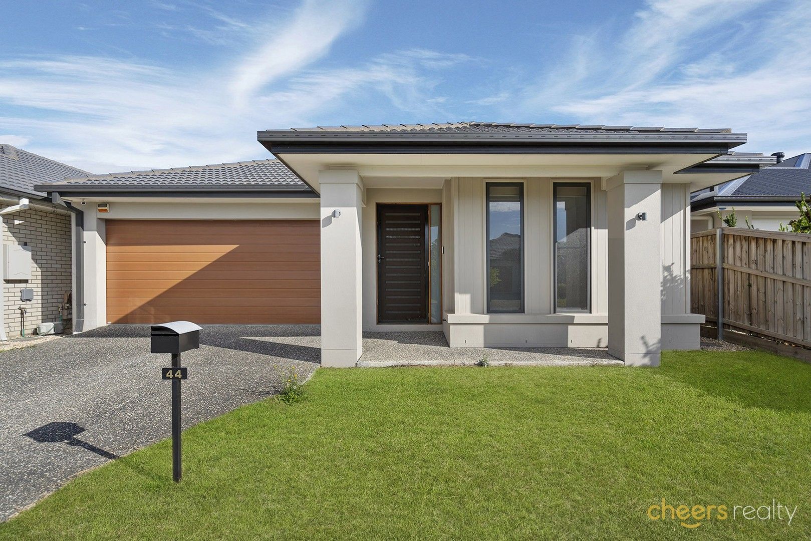 4 bedrooms House in 44 Verday Cres PALLARA QLD, 4110